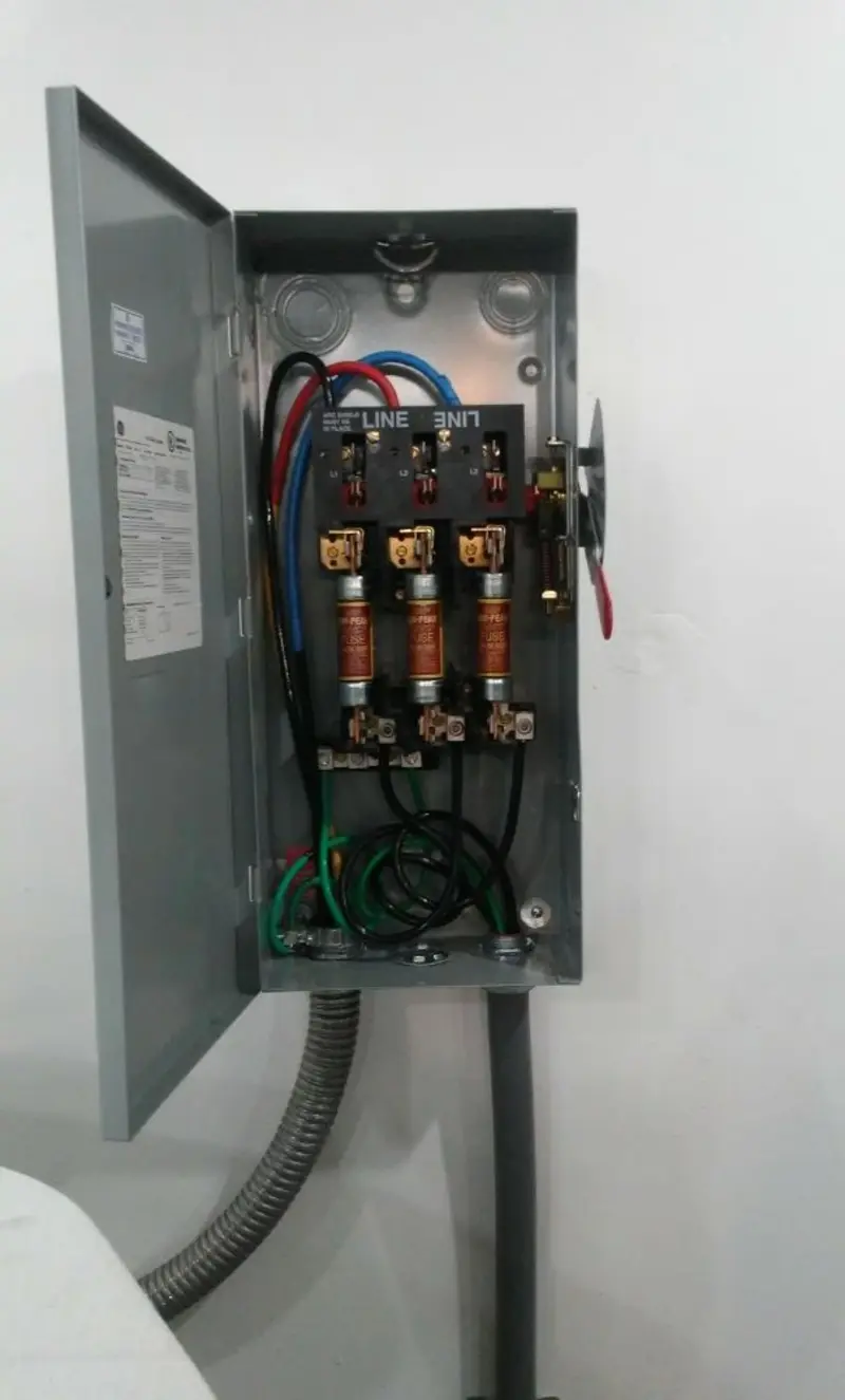 Three-phase disconnect switch installed for Electrical Wiring & Rewiring in Rio del Mar